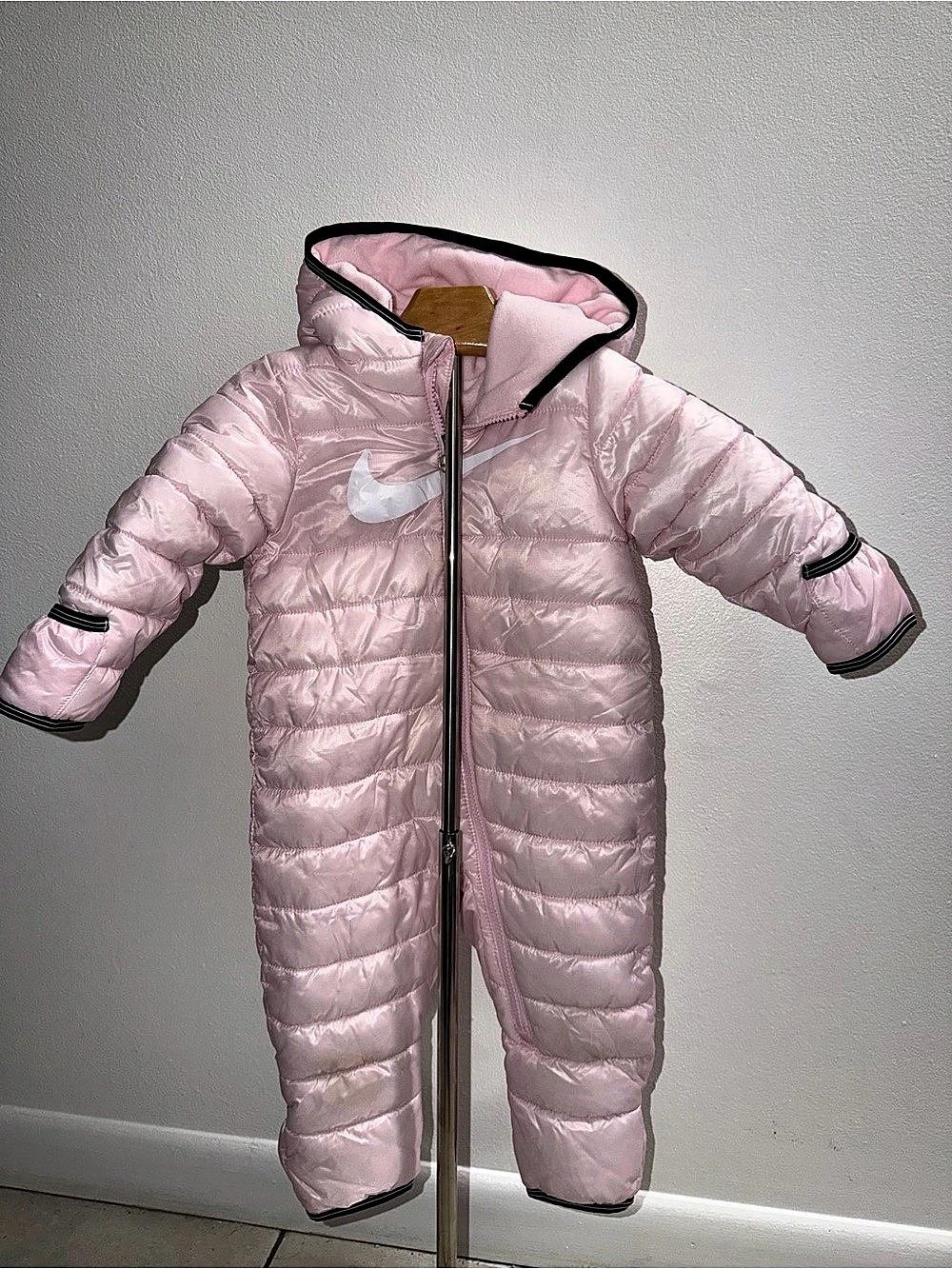 Nike Infant Puffer Snowsuit Bunting Pink Baby 12M